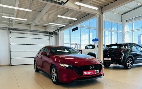Mazda 3, 2019 год, 1 699 000 рублей, 8 фотография