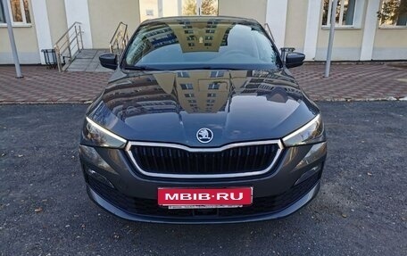 Skoda Rapid II, 2021 год, 1 370 000 рублей, 1 фотография