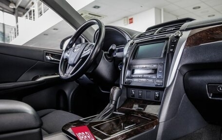 Toyota Camry, 2016 год, 2 348 000 рублей, 16 фотография