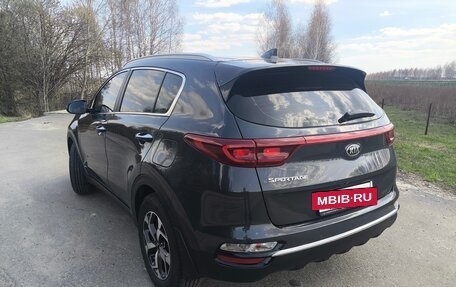 KIA Sportage IV рестайлинг, 2019 год, 2 320 000 рублей, 5 фотография