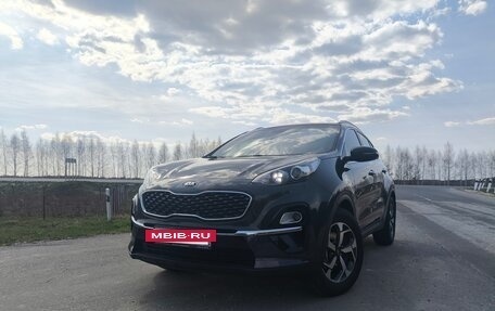 KIA Sportage IV рестайлинг, 2019 год, 2 320 000 рублей, 8 фотография