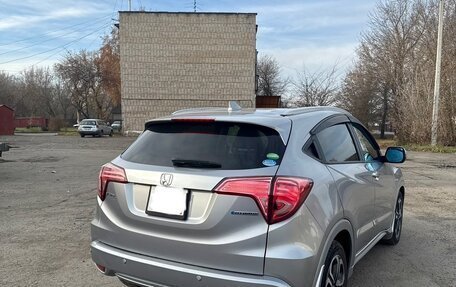 Honda Vezel, 2017 год, 1 570 000 рублей, 4 фотография