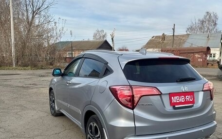 Honda Vezel, 2017 год, 1 570 000 рублей, 5 фотография