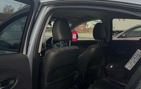 Honda Vezel, 2017 год, 1 570 000 рублей, 8 фотография