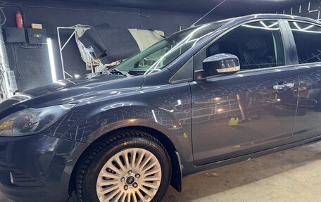 Ford Focus II рестайлинг, 2010 год, 650 000 рублей, 2 фотография