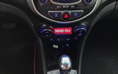 Hyundai Solaris II рестайлинг, 2011 год, 840 000 рублей, 7 фотография