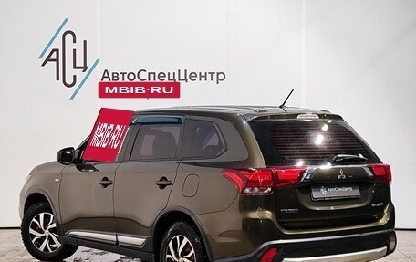 Mitsubishi Outlander III рестайлинг 3, 2016 год, 1 649 000 рублей, 4 фотография