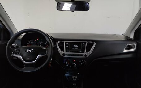 Hyundai Solaris II рестайлинг, 2021 год, 1 340 000 рублей, 7 фотография