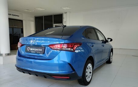 Hyundai Solaris II рестайлинг, 2021 год, 1 340 000 рублей, 4 фотография