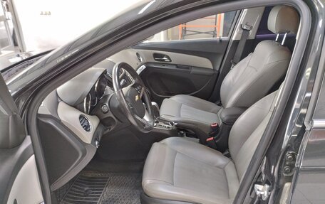 Chevrolet Cruze II, 2013 год, 899 000 рублей, 17 фотография