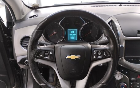 Chevrolet Cruze II, 2013 год, 899 000 рублей, 9 фотография