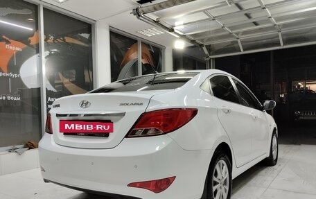 Hyundai Solaris II рестайлинг, 2015 год, 1 150 000 рублей, 6 фотография