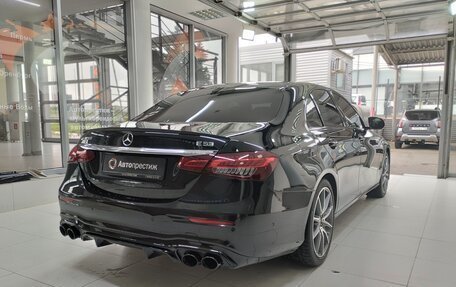 Mercedes-Benz E-Класс, 2016 год, 2 850 000 рублей, 4 фотография