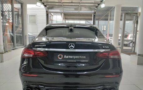 Mercedes-Benz E-Класс, 2016 год, 2 850 000 рублей, 5 фотография