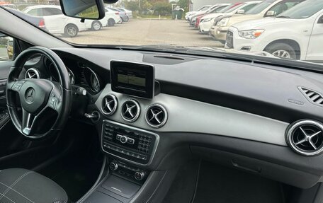 Mercedes-Benz GLA, 2015 год, 1 839 900 рублей, 10 фотография