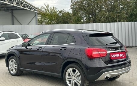 Mercedes-Benz GLA, 2015 год, 1 839 900 рублей, 4 фотография