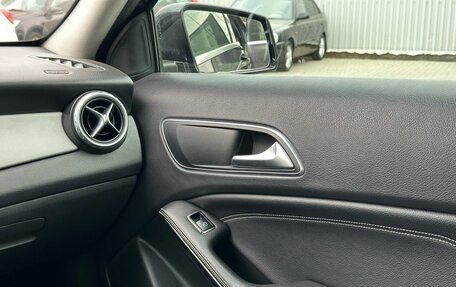 Mercedes-Benz GLA, 2015 год, 1 839 900 рублей, 14 фотография