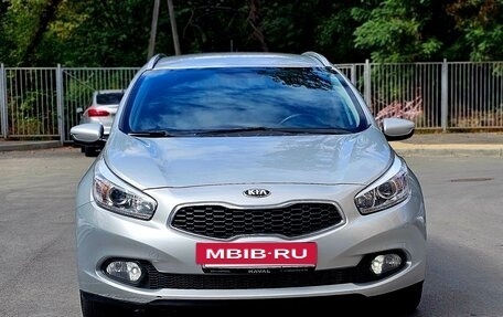 KIA cee'd III, 2013 год, 1 100 000 рублей, 2 фотография