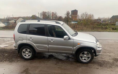 Chevrolet Niva I рестайлинг, 2010 год, 400 000 рублей, 6 фотография