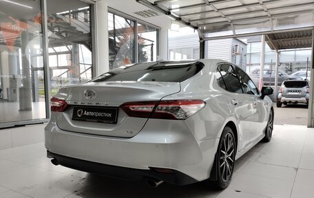 Toyota Camry, 2021 год, 3 250 000 рублей, 5 фотография