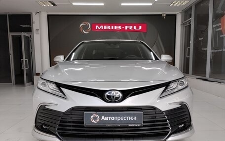 Toyota Camry, 2021 год, 3 250 000 рублей, 3 фотография