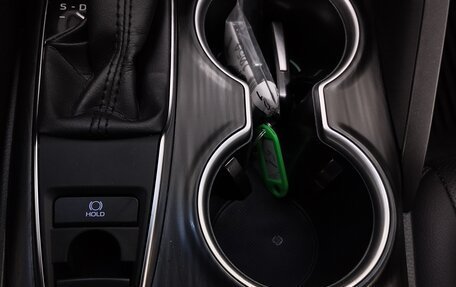 Toyota Camry, 2021 год, 3 250 000 рублей, 17 фотография