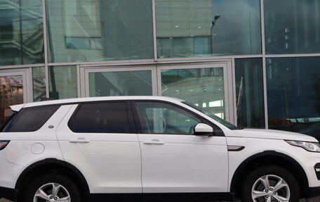 Land Rover Discovery Sport I рестайлинг, 2019 год, 2 480 000 рублей, 5 фотография