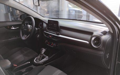 KIA Cerato IV, 2021 год, 2 380 000 рублей, 8 фотография