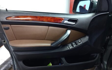 BMW X5, 2005 год, 720 000 рублей, 12 фотография