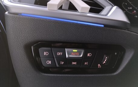 BMW 3 серия, 2019 год, 3 650 000 рублей, 19 фотография