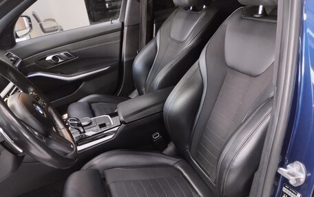 BMW 3 серия, 2019 год, 3 650 000 рублей, 22 фотография