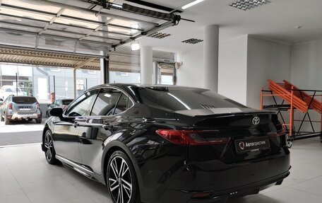 Toyota Camry, 2024 год, 3 650 000 рублей, 4 фотография