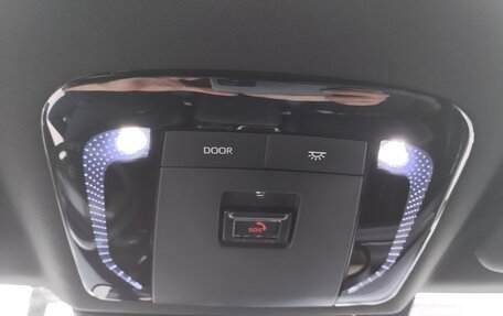 Toyota Camry, 2024 год, 3 650 000 рублей, 15 фотография