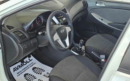 Hyundai Solaris II рестайлинг, 2011 год, 885 000 рублей, 10 фотография