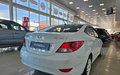 Hyundai Solaris II рестайлинг, 2011 год, 885 000 рублей, 7 фотография