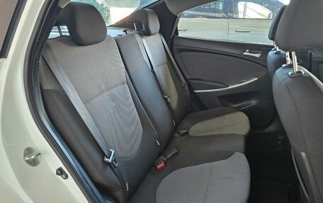 Hyundai Solaris II рестайлинг, 2011 год, 885 000 рублей, 15 фотография