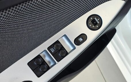 Hyundai Solaris II рестайлинг, 2011 год, 885 000 рублей, 12 фотография