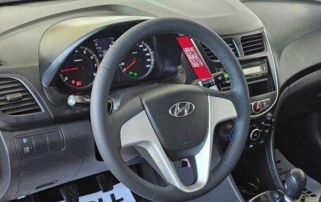 Hyundai Solaris II рестайлинг, 2011 год, 885 000 рублей, 11 фотография