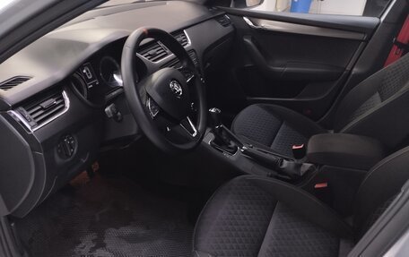 Skoda Octavia, 2017 год, 1 550 000 рублей, 7 фотография