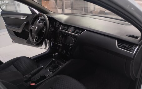 Skoda Octavia, 2017 год, 1 550 000 рублей, 9 фотография