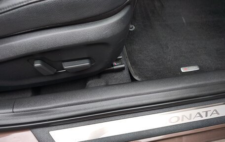 Hyundai Sonata VII, 2019 год, 2 100 000 рублей, 21 фотография