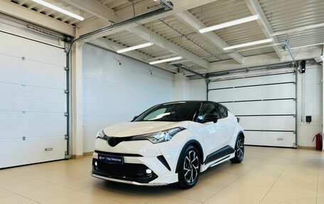 Toyota C-HR I рестайлинг, 2019 год, 2 349 900 рублей, 2 фотография