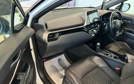 Toyota C-HR I рестайлинг, 2019 год, 2 349 900 рублей, 12 фотография