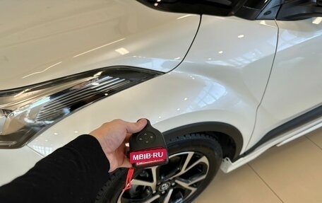 Toyota C-HR I рестайлинг, 2019 год, 2 349 900 рублей, 20 фотография