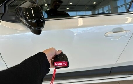 Toyota C-HR I рестайлинг, 2019 год, 2 349 900 рублей, 21 фотография