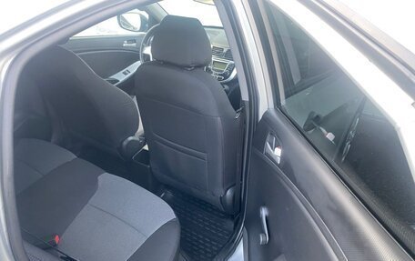 Hyundai Solaris II рестайлинг, 2013 год, 710 000 рублей, 12 фотография