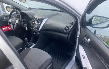 Hyundai Solaris II рестайлинг, 2013 год, 710 000 рублей, 10 фотография