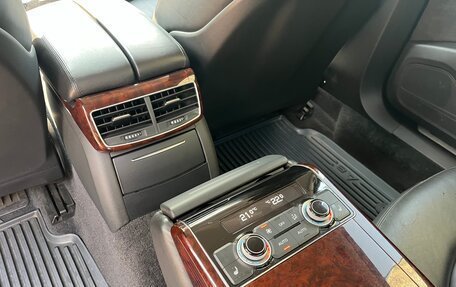 Audi A8, 2012 год, 2 100 000 рублей, 8 фотография