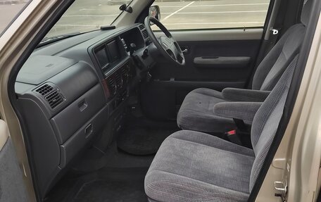 Honda Stepwgn IV, 2000 год, 750 000 рублей, 17 фотография