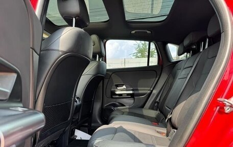 Mercedes-Benz GLA, 2021 год, 2 650 000 рублей, 12 фотография